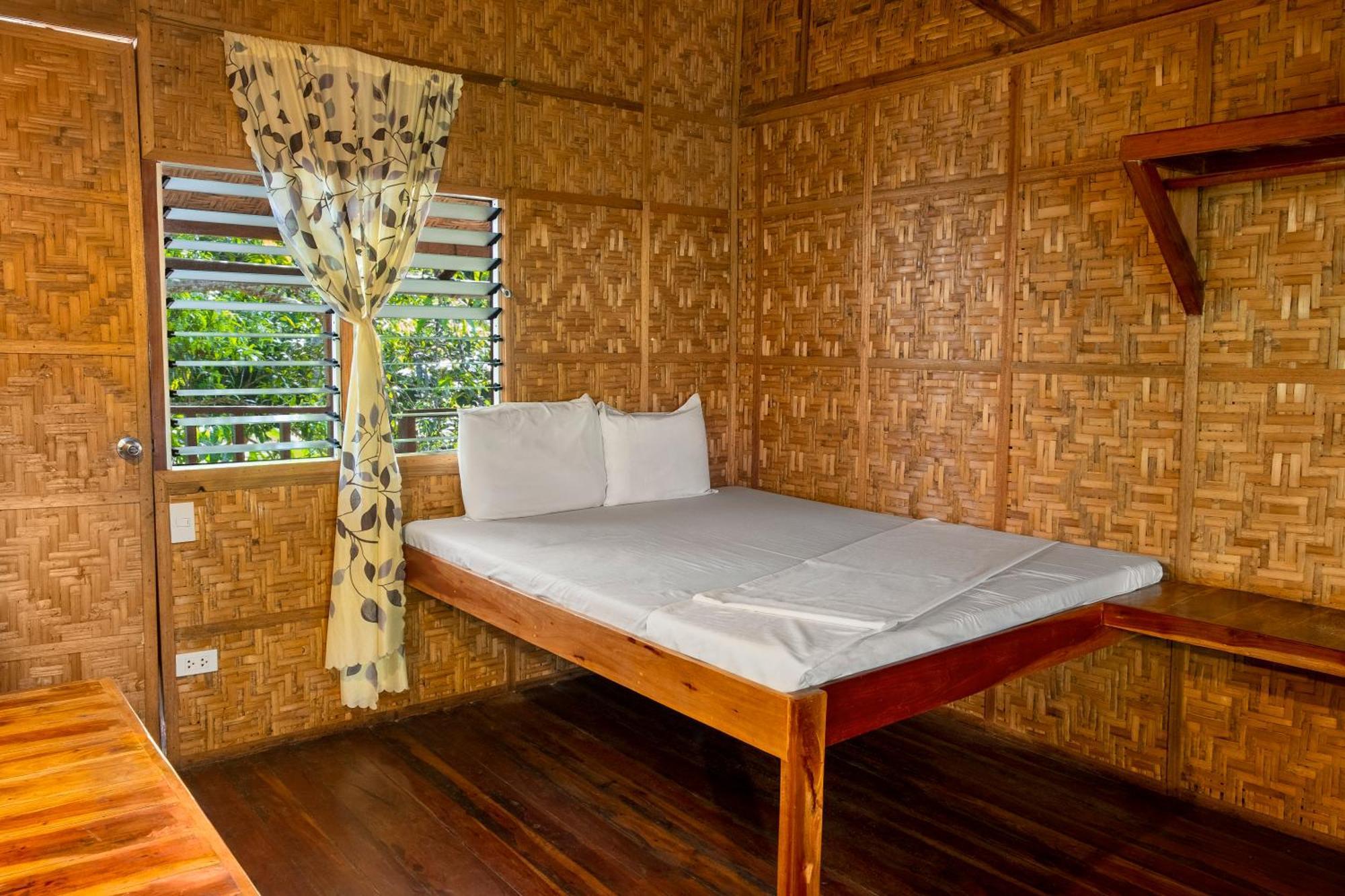 Panglao Chocolate Hills Hostel Esterno foto