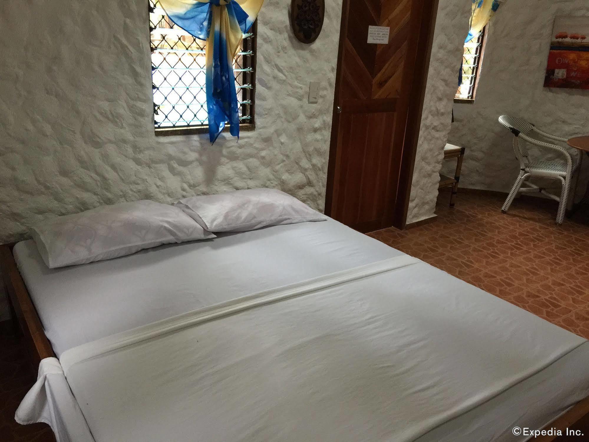 Panglao Chocolate Hills Hostel Esterno foto